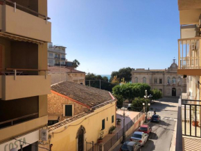 POZZALLO HOLIDAY HOUSE